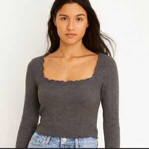 Elodie Scalloped Hem Square Neck Crop Top Women's Size S Grey Shirt